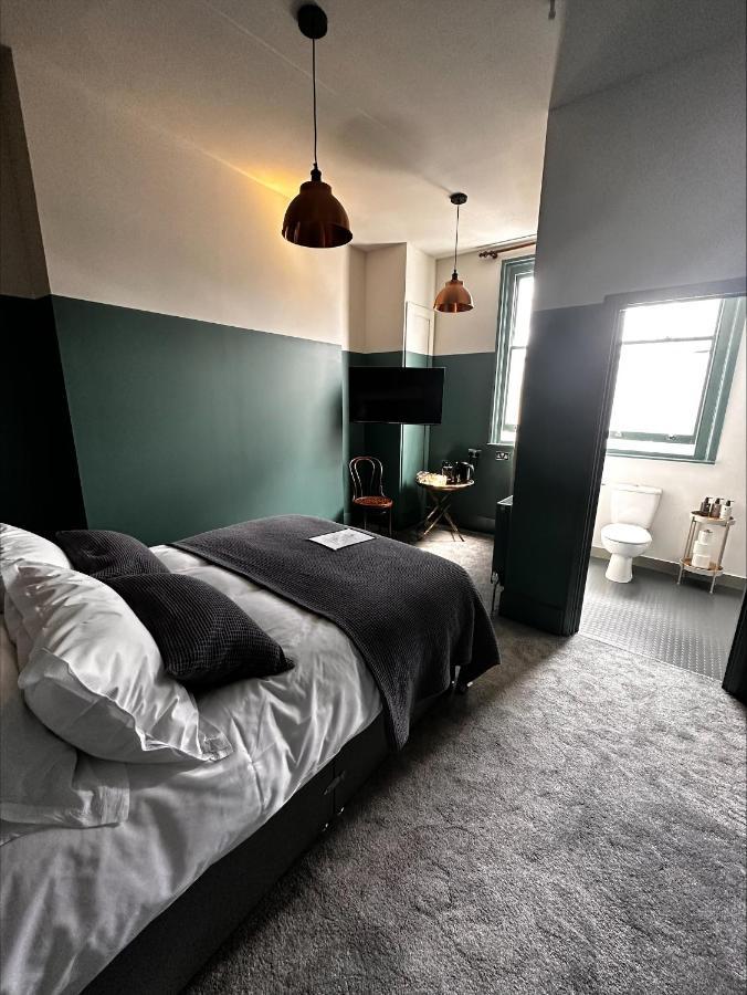The Crown Rooms Лондон Екстер'єр фото