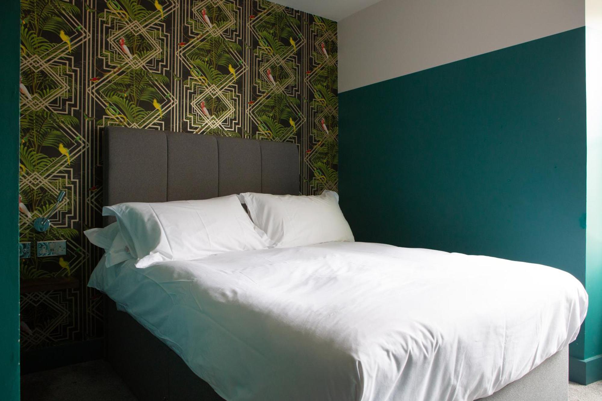The Crown Rooms Лондон Екстер'єр фото
